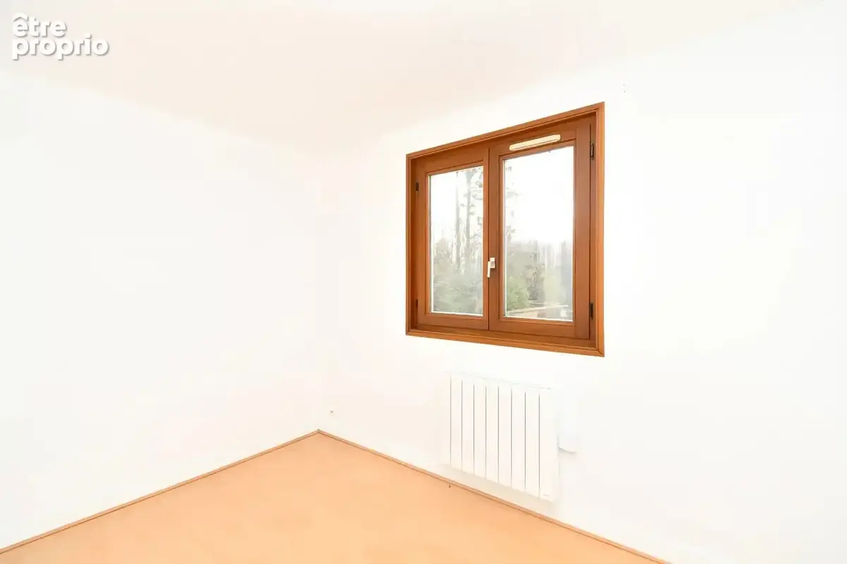 Maison située à Chatou 132 m2 au sol et 94 M² Carrez - Jardin de 80 m²  à 10 mn RER - photo 12