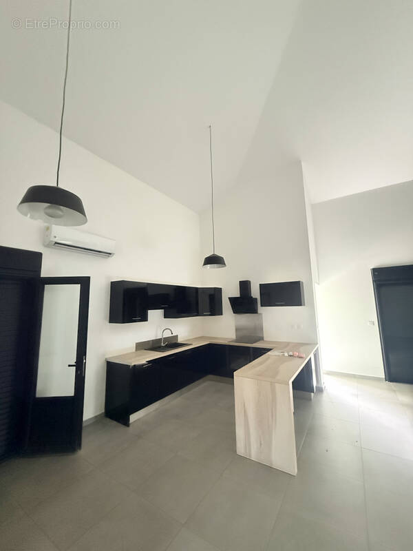 Maison à SAINT-DENIS