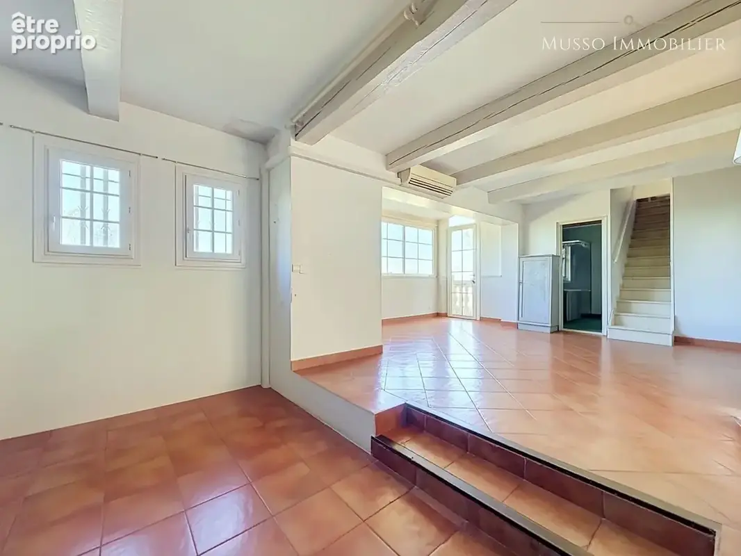 Maison 5 pièces 184 m² à vendre à Marseille-11e (13011) - photo 5