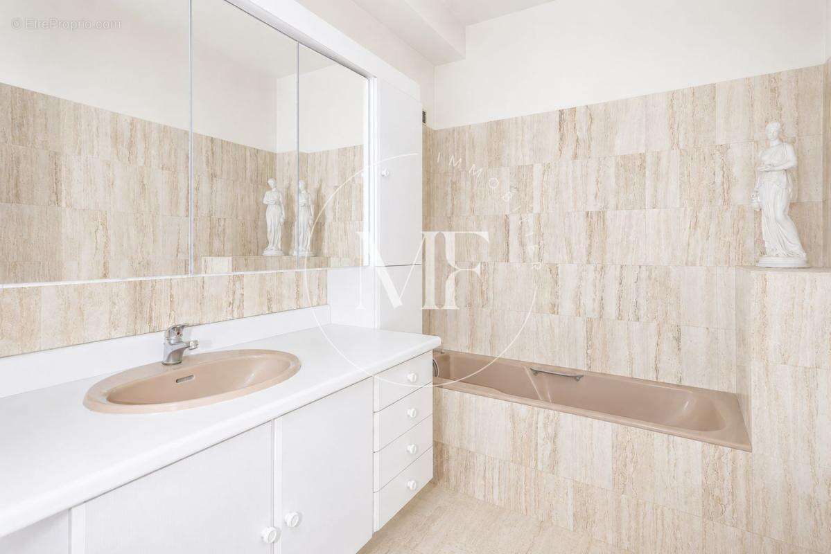Appartement à SAINT-CLOUD