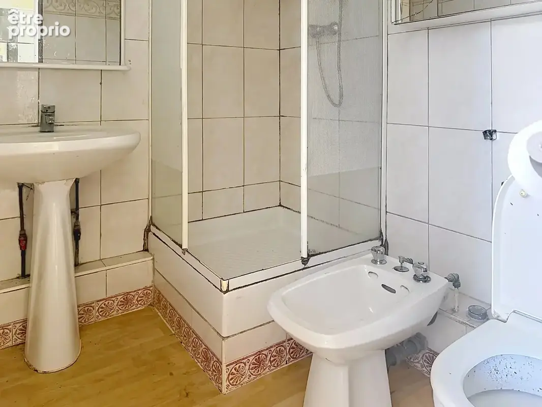 Dernier etage 2 pieces de 35.62m² - photo 7