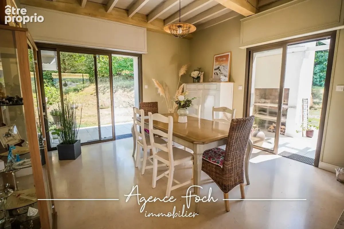 Maison 155 m² à Poueyferre  - photo 5