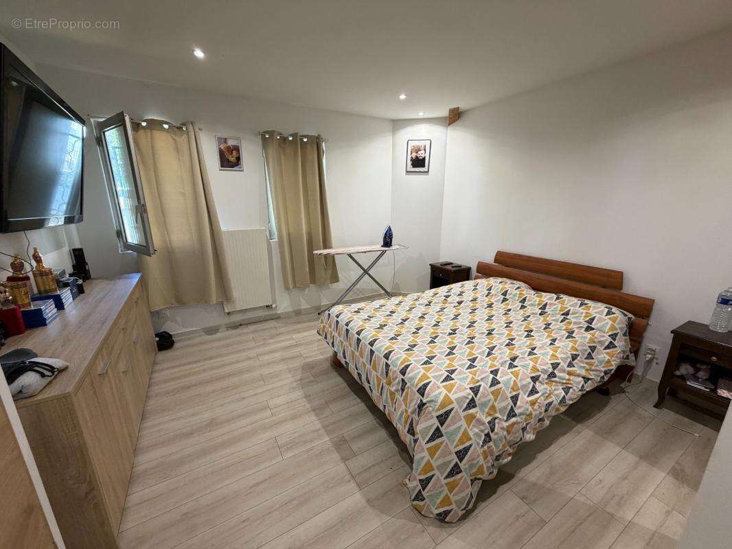 Plain-pied de 284m² de surface habitable - photo 10