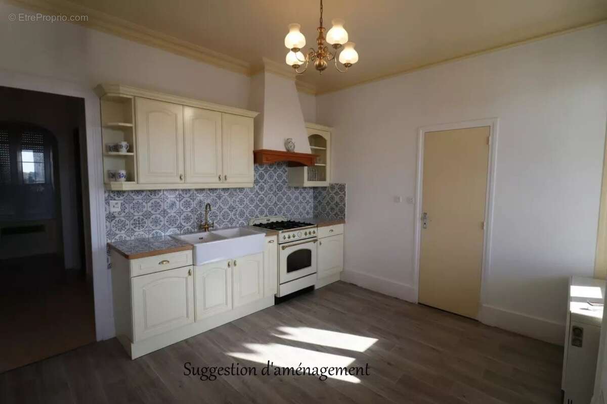 Dpt Saône et Loire (71), à vendre ROMENAY immeuble - 4 appartements et 1 local commercial - photo 18