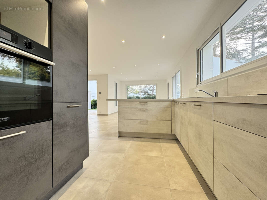 Maison à SAINT-GEORGES-DE-DIDONNE