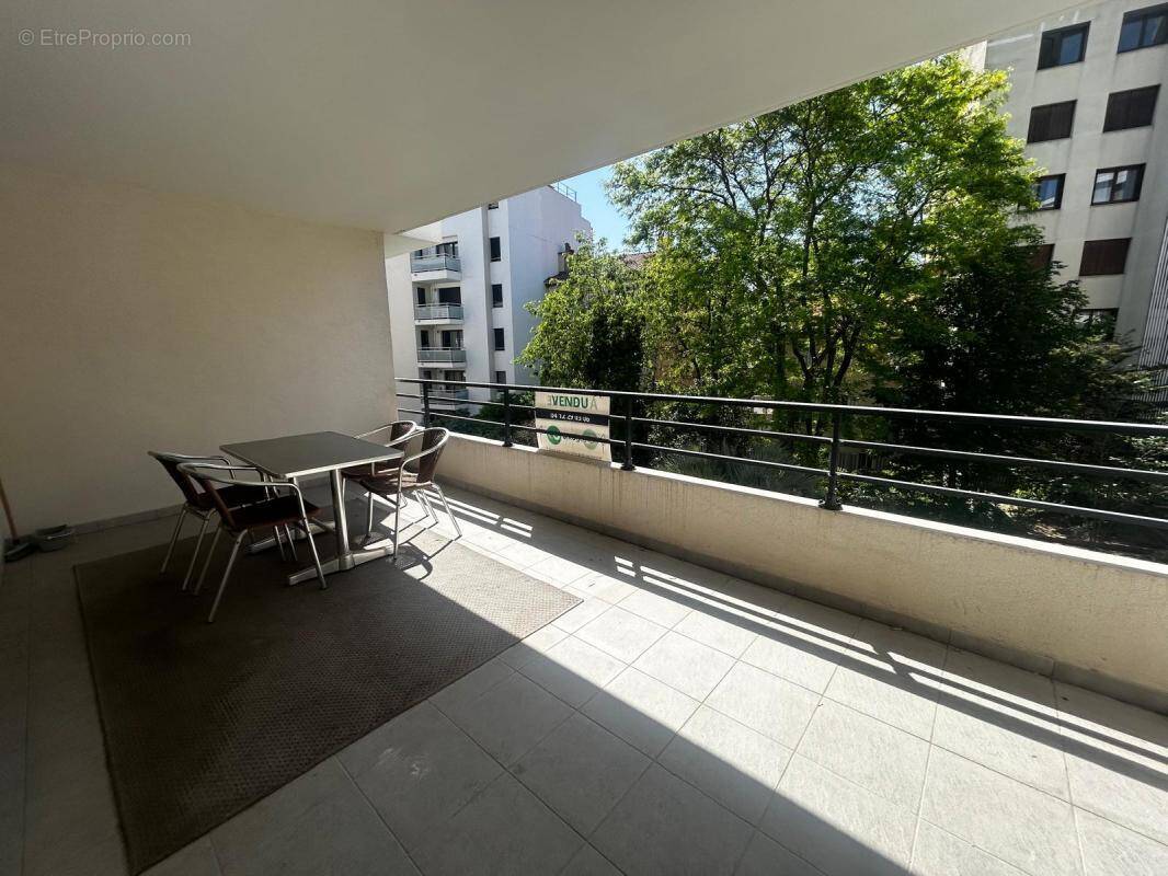 Appartement à MARSEILLE-8E