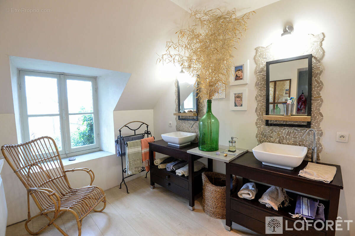 Maison à FONTAINEBLEAU