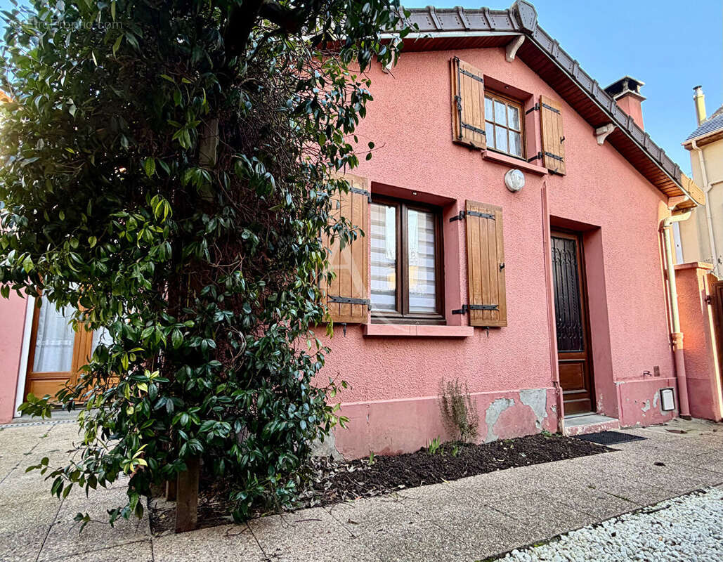 Maison individuelle de plain-pied jardin Fort Potentiel d'Agrandissement Chaville rive gauche 4 pièces  60 m2 2 chambres parking - photo 10