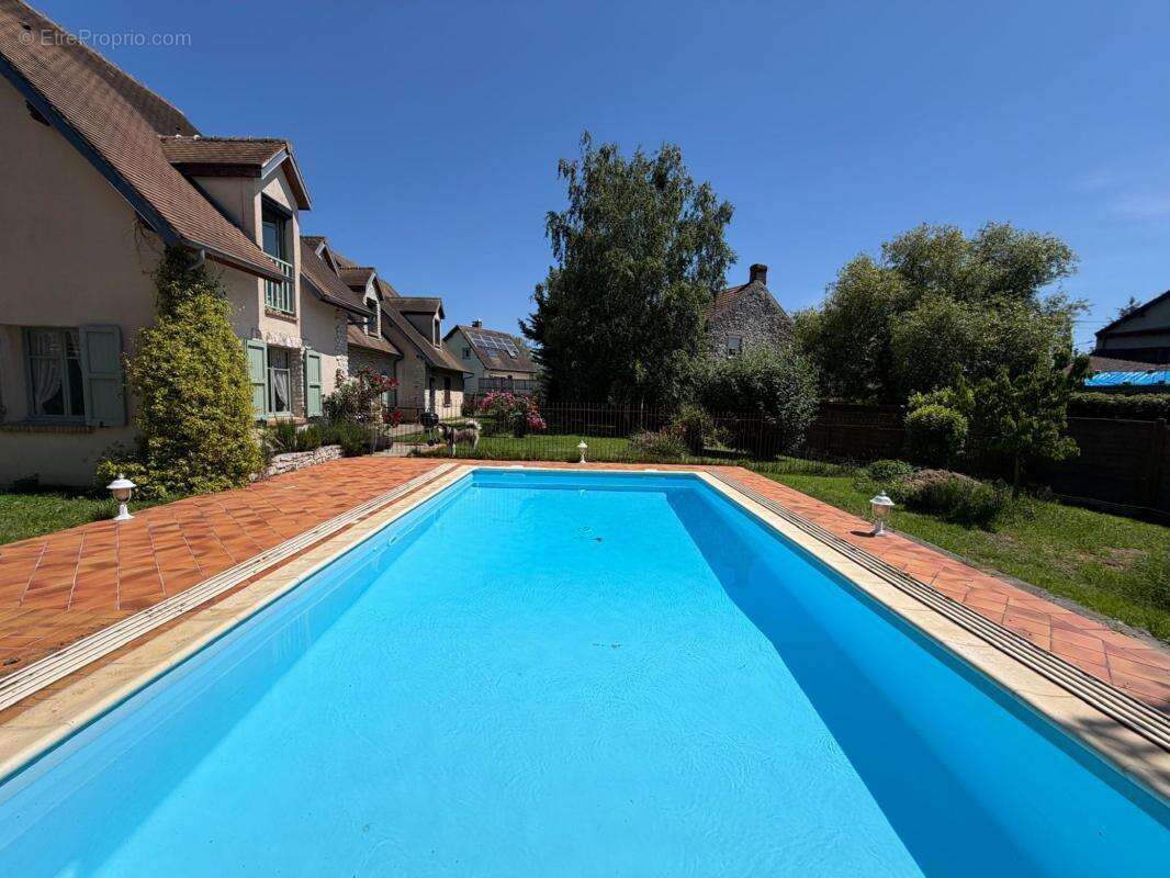 Maison à PERDREAUVILLE