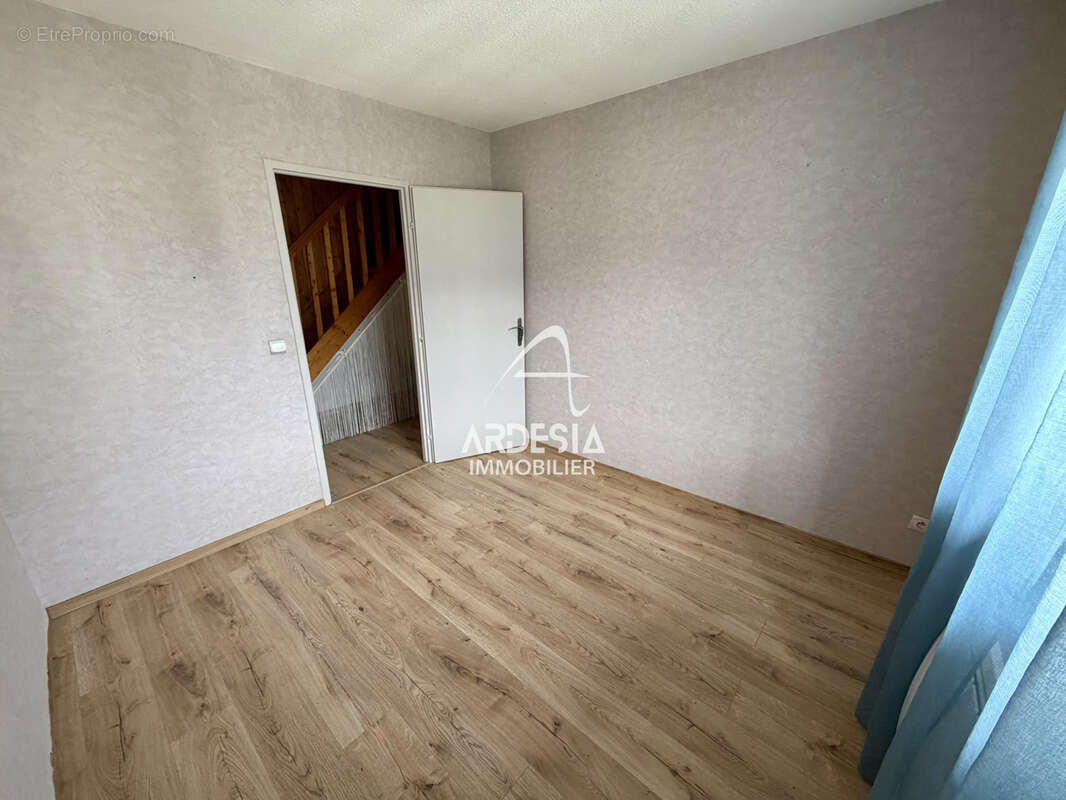 Appartement à SAINT-JEAN-DE-MAURIENNE