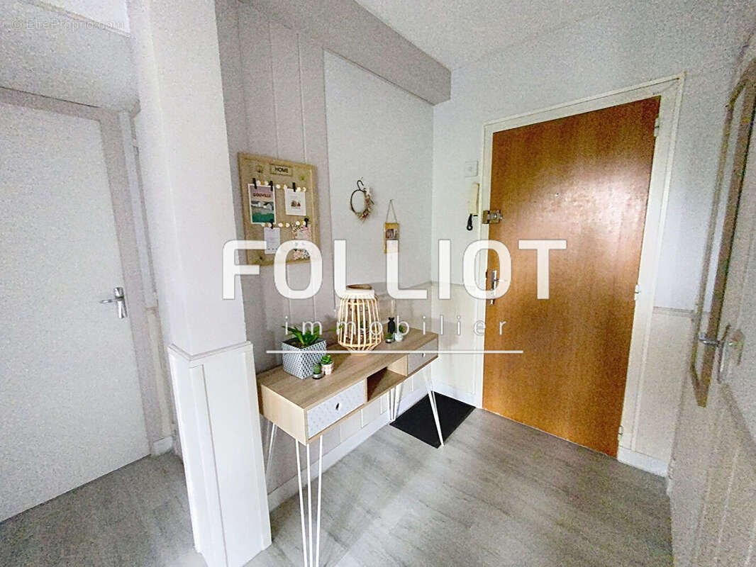 Appartement à COUTANCES