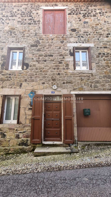 Dépt. 43 - A VENDRE à PRADELLES - Maison mitoyenne de Village de 72 m2. BAISSE DE PRIX - photo 4