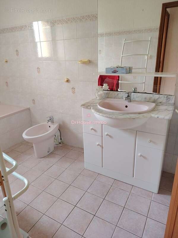 Maison 98 m² à Creysse  - photo 17
