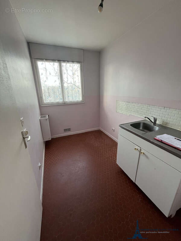 Appartement à L&#039;ILE-SAINT-DENIS