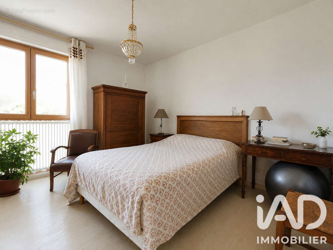 Appartement 95 m² à Chalons-En-Champagne  - photo 5