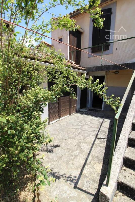 Maison à QUILLAN