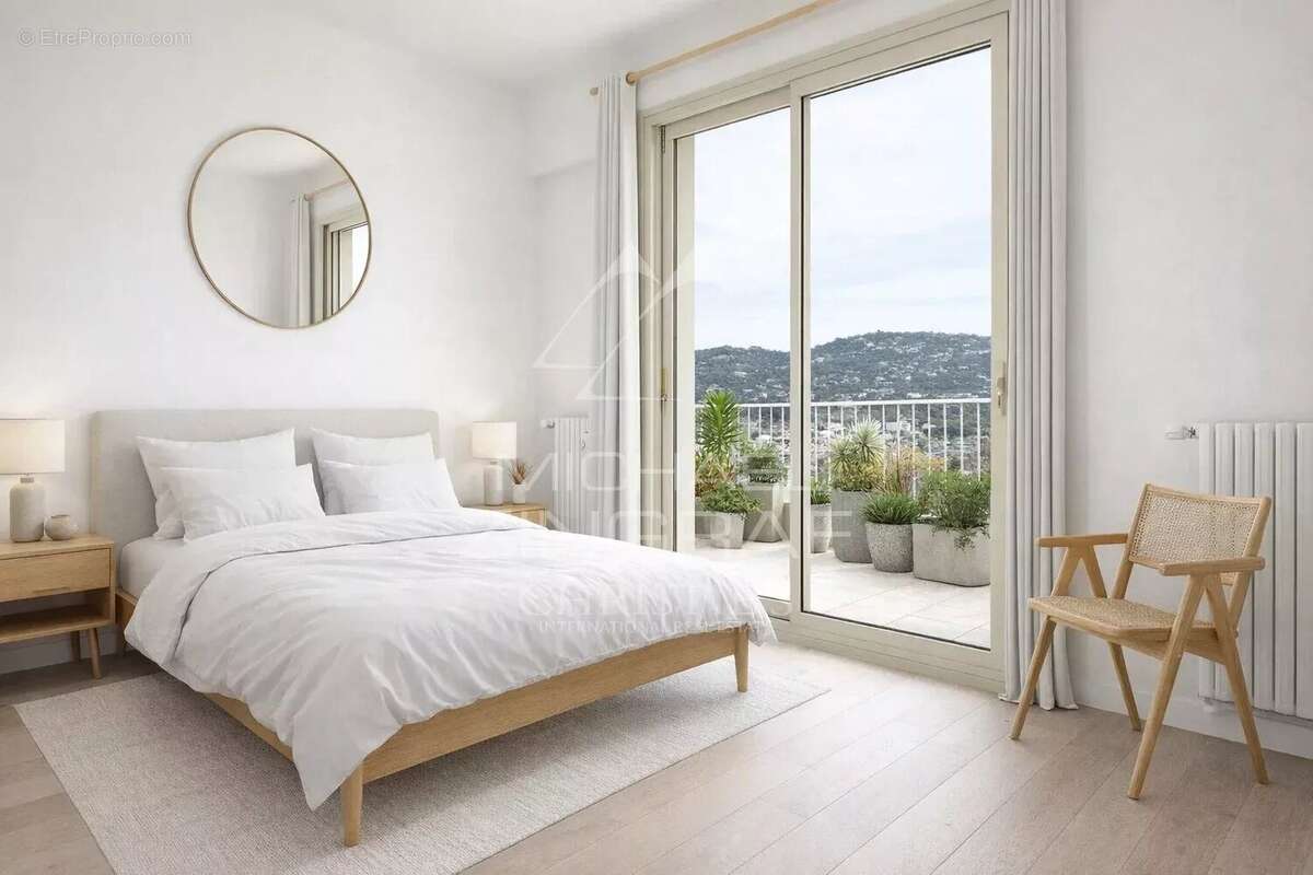 Rare, Penthouse a rénover - Cannes – Vue panoramique - photo 8