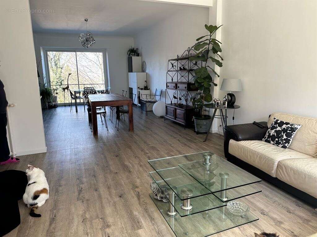 Maison à VEYRE-MONTON