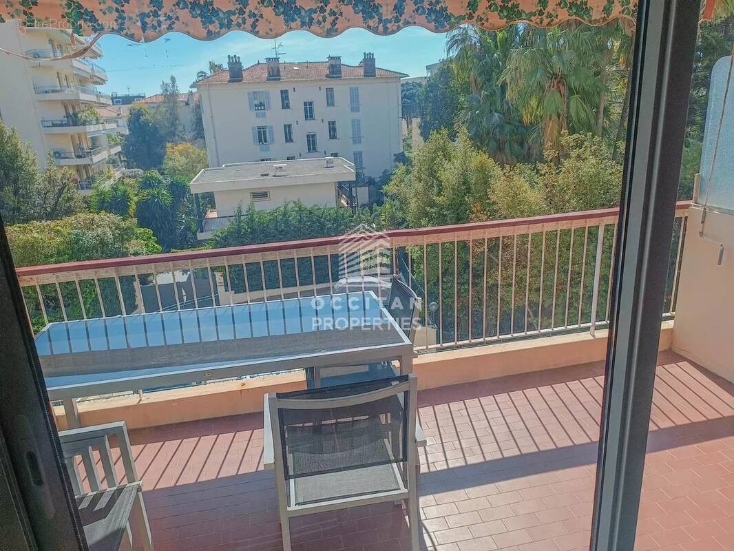 Appartement à CANNES