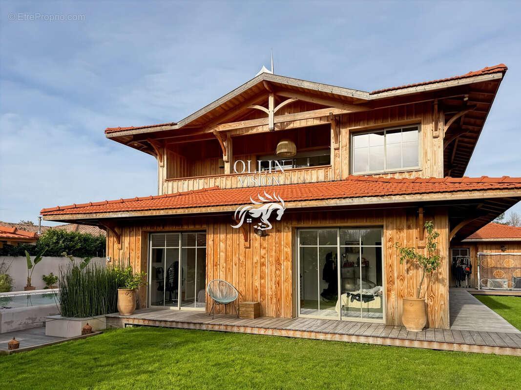 Maison à GUJAN-MESTRAS