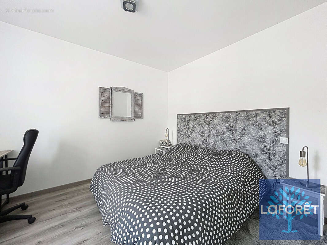 Maison à RIVIERE-SAAS-ET-GOURBY