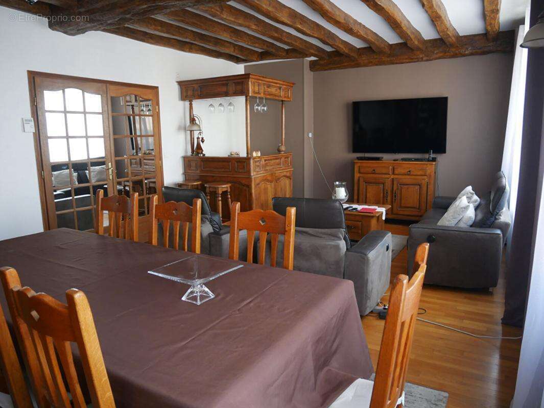 Appartement à GOURNAY-EN-BRAY
