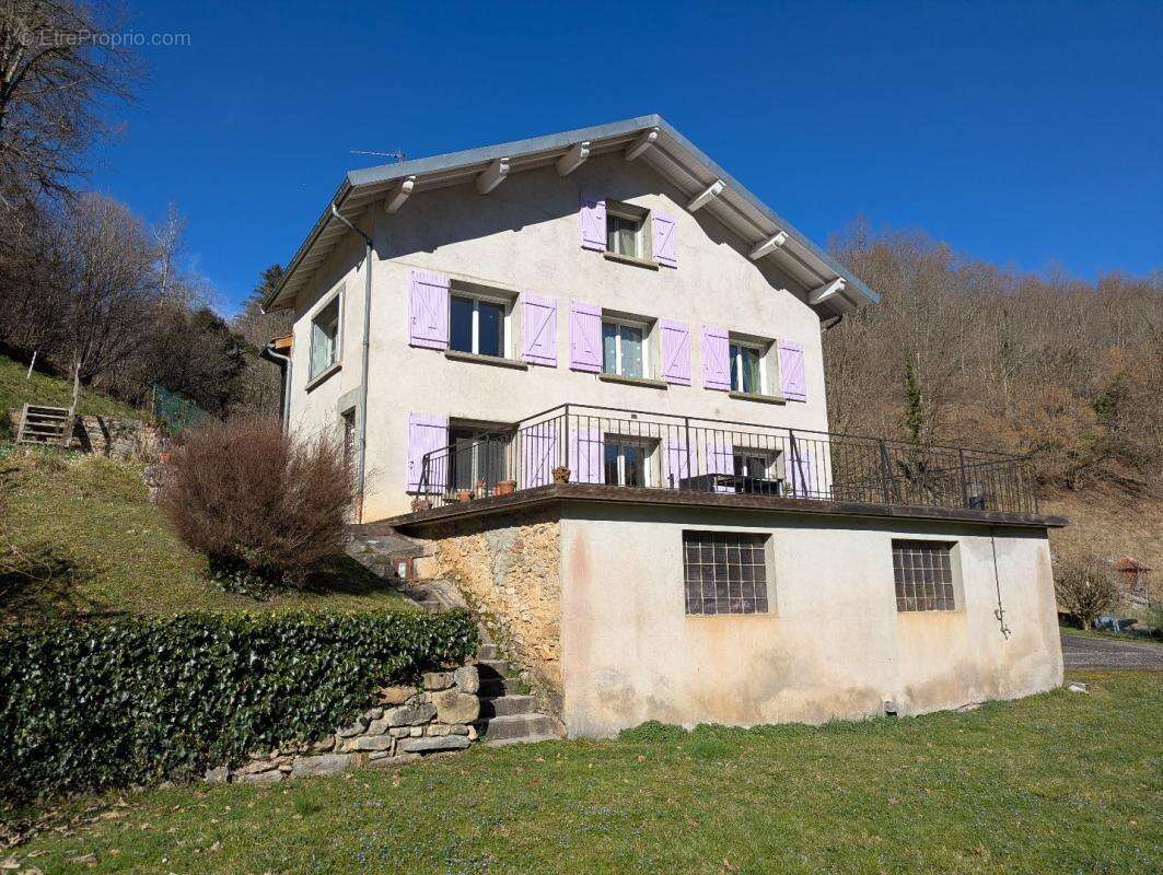 Maison à NESCUS