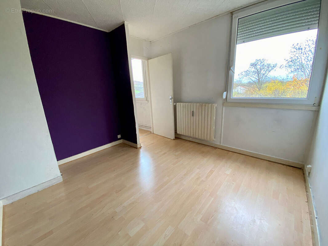 Appartement à NEUNKIRCHEN-LES-BOUZONVILLE