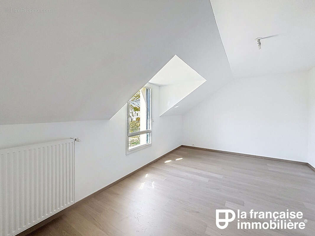 Maison à THORIGNE-FOUILLARD