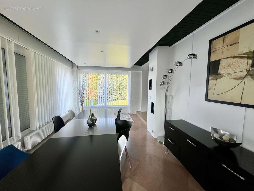 Maison à ATHIS-MONS