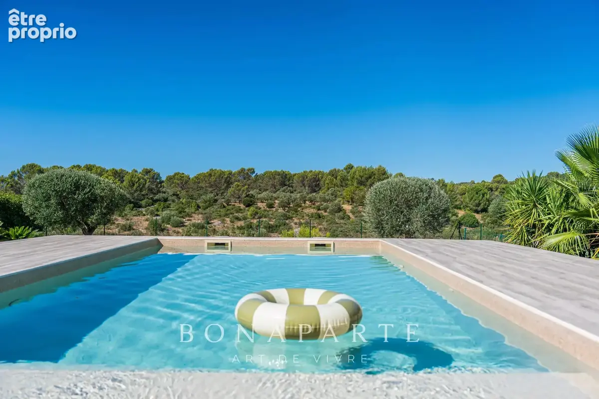 JUVIGNAC - Villa contemporaine à flanc de colline - photo 18