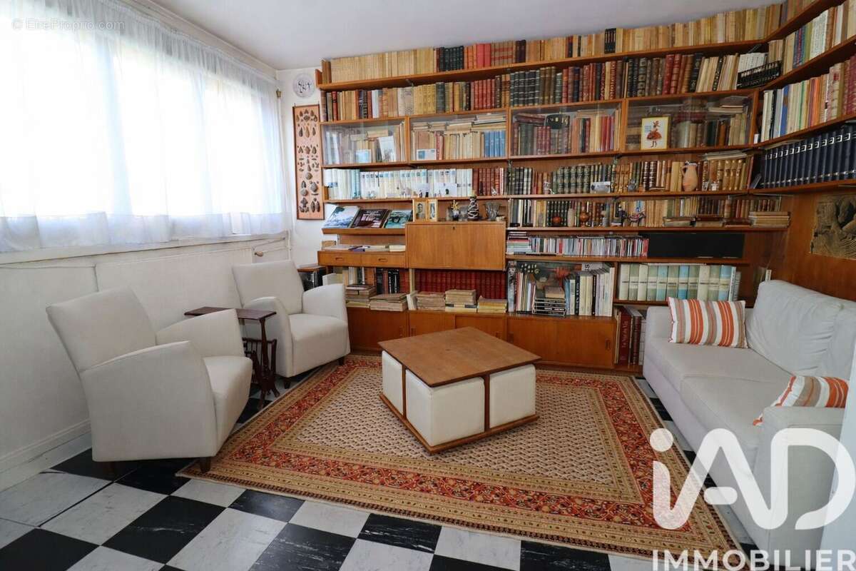 Photo 3 - Appartement à ISSY-LES-MOULINEAUX