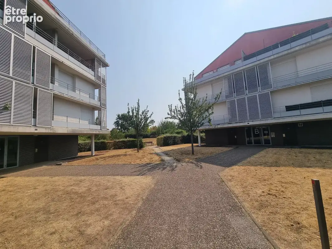 T3 à olivet – larry – 66 m² – deux loggias et deux stationnements - photo 2