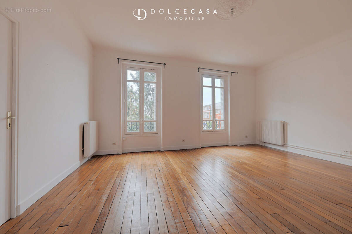 Appartement à NOGENT-SUR-MARNE