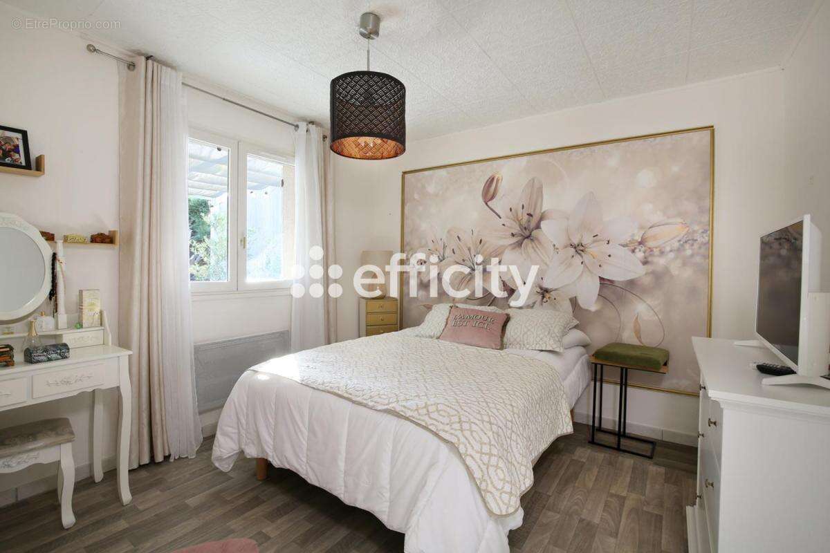 Maison 90 m² à Plaisance-Du-Touch  - photo 9