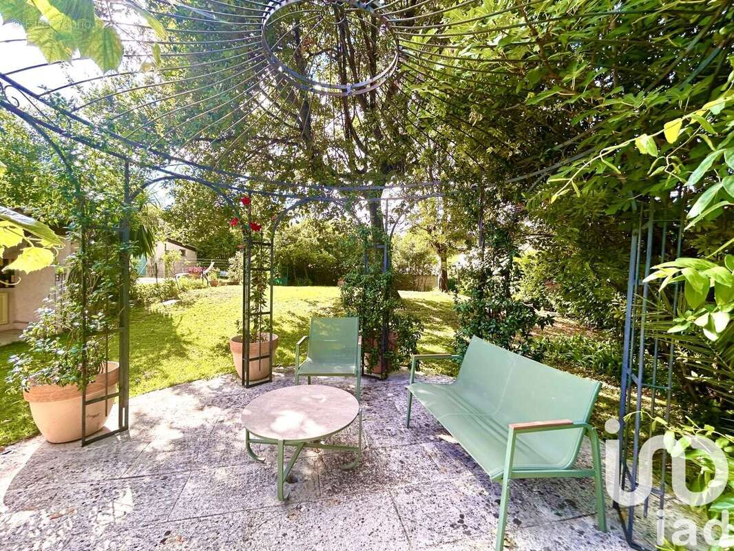 Photo 6 - Maison à LE ROURET
