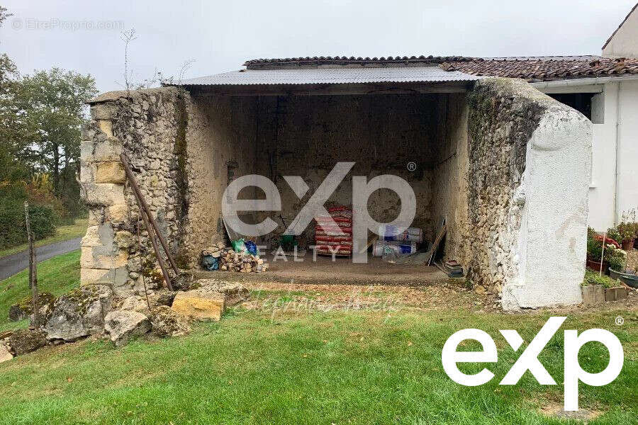 Terrain à LANGOIRAN