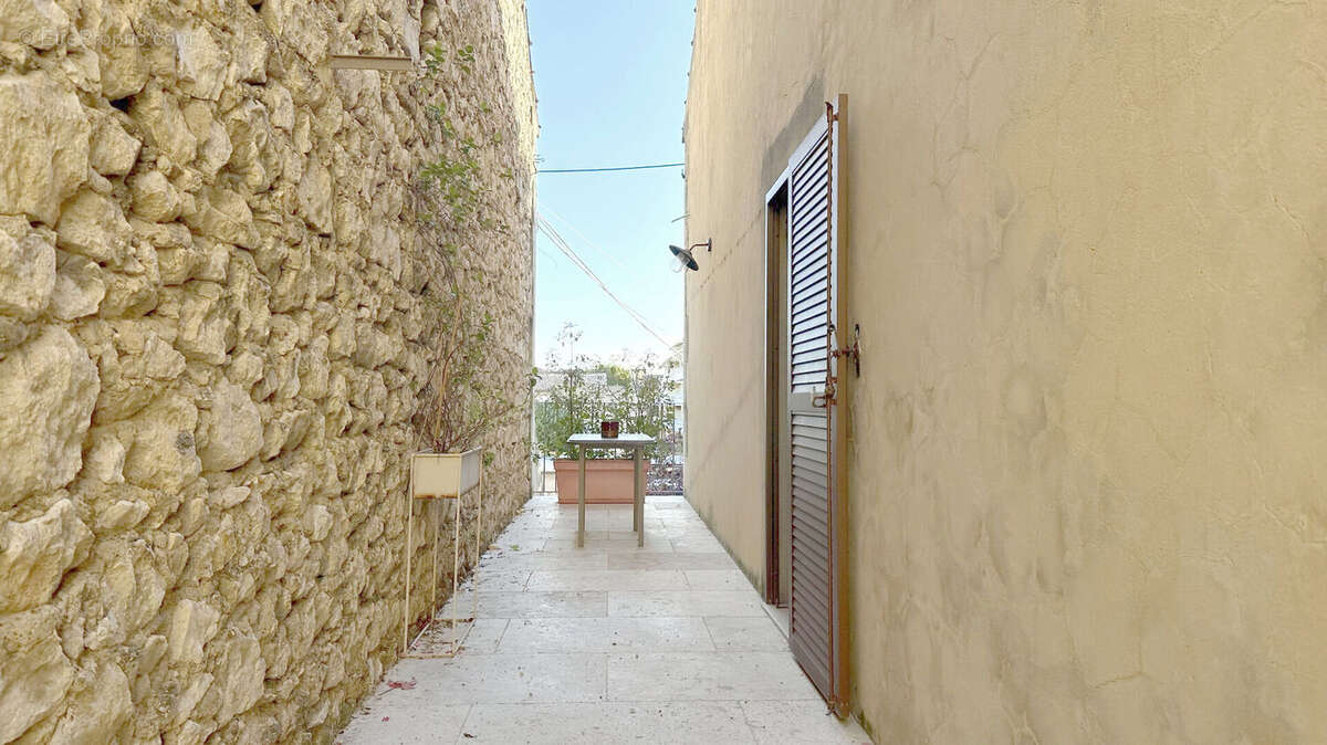 Maison à AIX-EN-PROVENCE