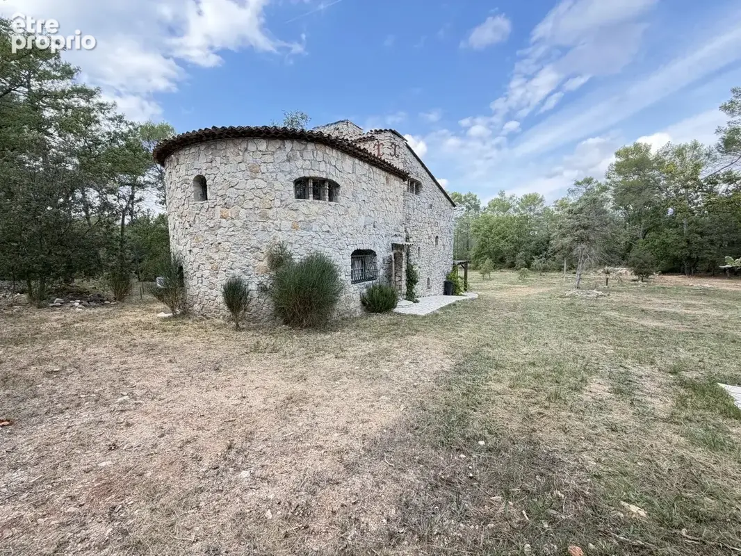 Callas – propriété en pierre sur 3,2 hectares – calme absolu - photo 19