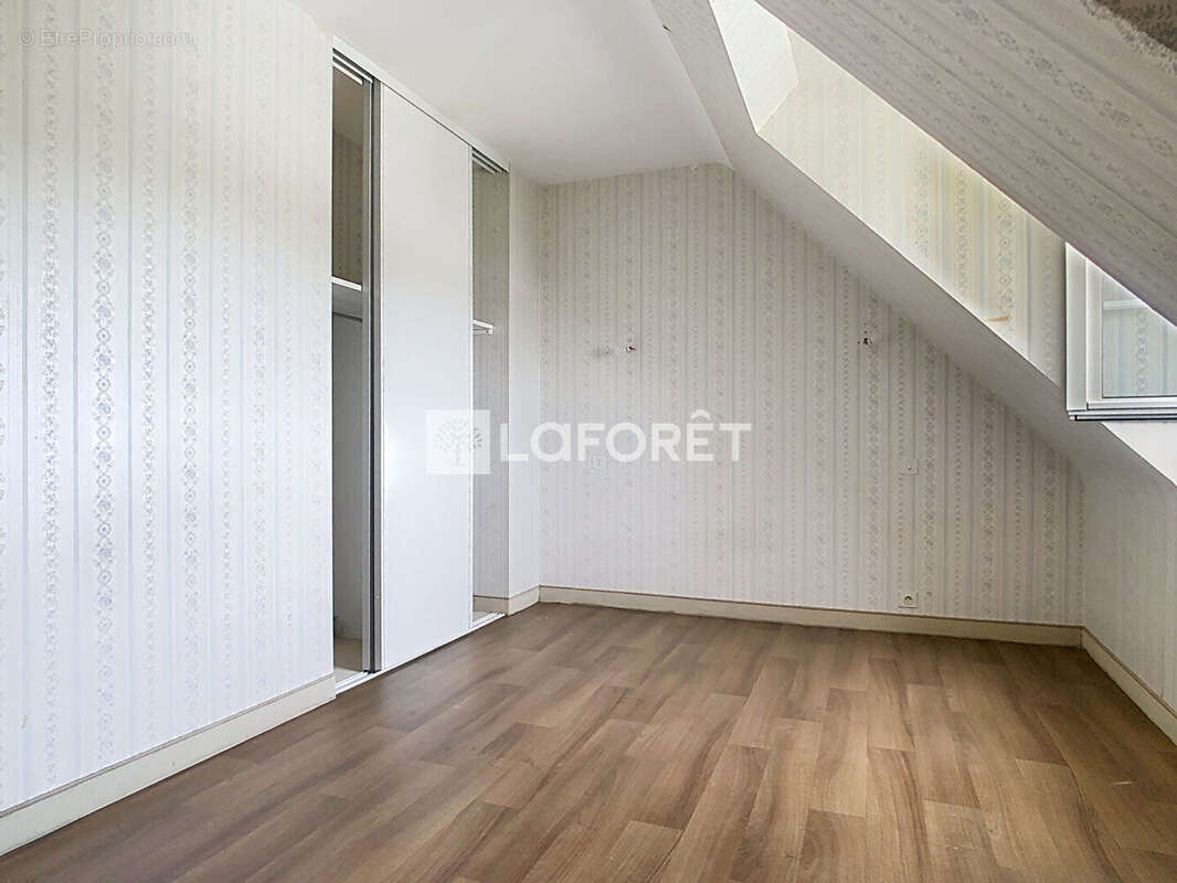 Maison Guer 4 chambres, véranda, sous-sol - photo 11