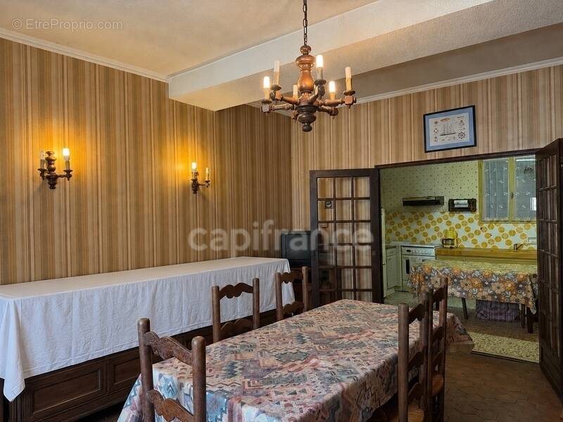 Maison à CHITRY