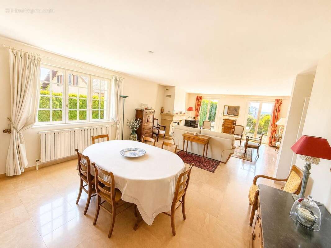 Photo 3 - Maison à LURE
