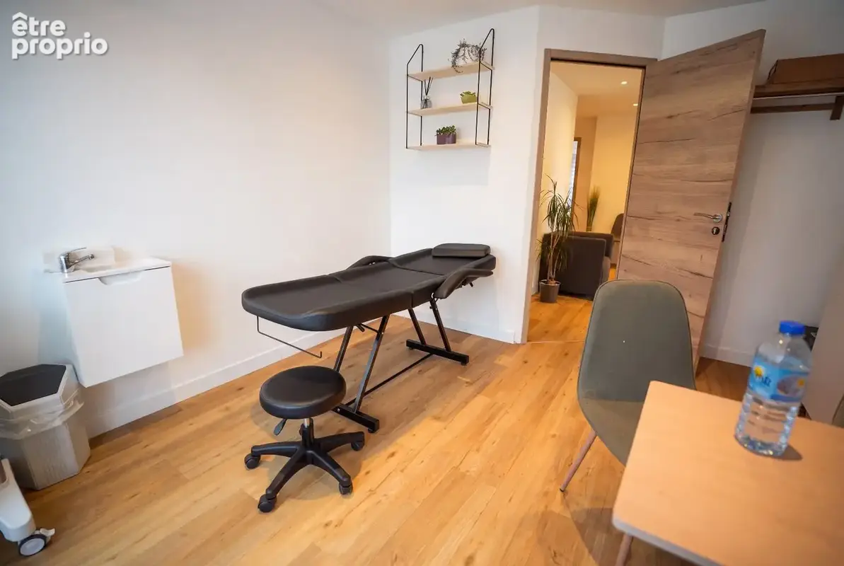 Appartement 94 m² à Evian-Les-Bains  - photo 9