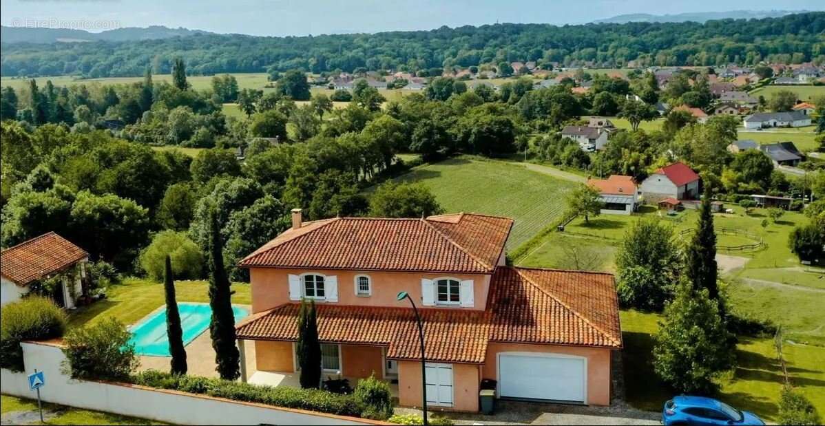Maison à IDRON