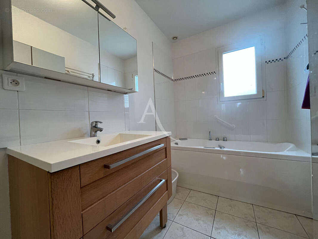 Maison à SAINT-HILAIRE-DE-RIEZ