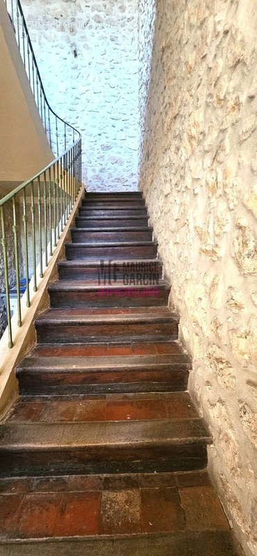 Maison à LE BARROUX