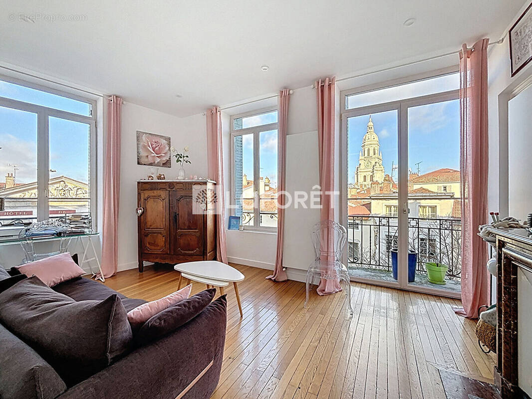 Appartement à BOURG-EN-BRESSE