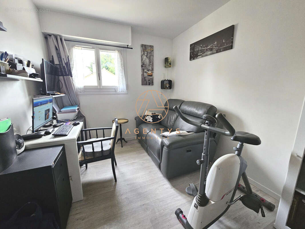 Appartement à LE PLESSIS-TREVISE