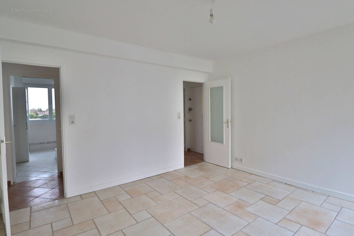 Troyes - appartement t3 renove - photo 2