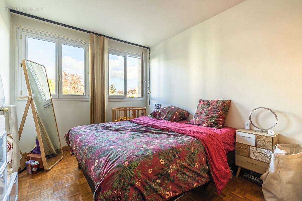 Appartement à CHEVILLY-LARUE